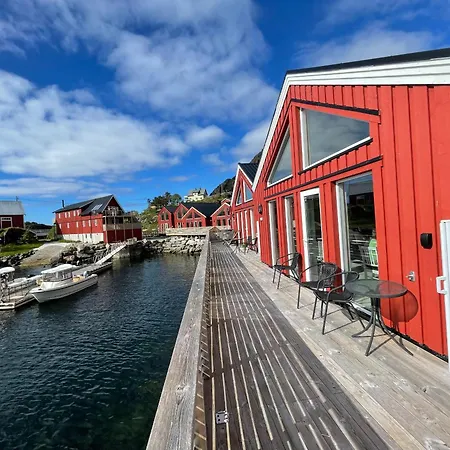 Nyaraló Reinvikbua - Seaside In Finnvika,